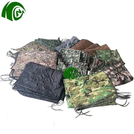 Coperta da campeggio invernale grande portatile impermeabile con fodera per poncho. Coperta Woobie mimetica per esterni